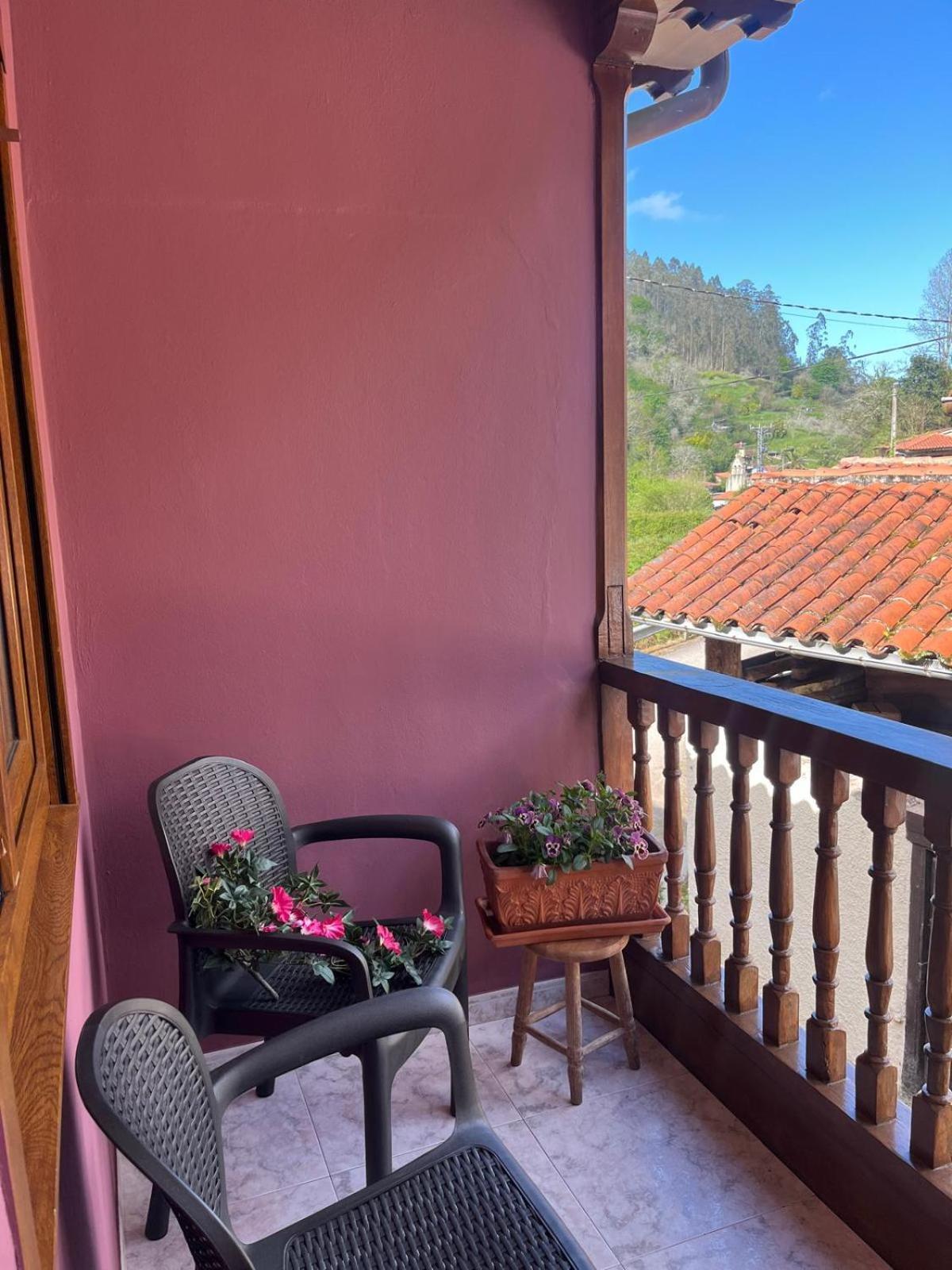 Apartamentos Rurales Los Villares 코룬가 외부 사진